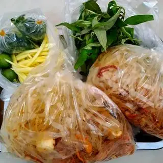 Bánh tráng tự trộn thập cẩm - 45.000 ₫ tại Bánh Tráng 1989 - Bánh Tráng Trộn & Bánh Tráng Cuốn - Đông Hồ