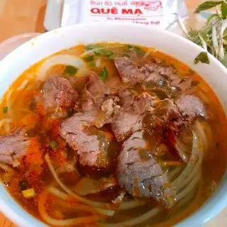 Tái - nạm - 56.000 ₫ tại Bún Bò Quê Mạ -  Ba Tháng Hai