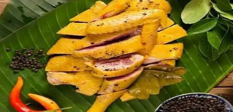 Hình ảnh Gà Ủ Muối & Gà Luộc - Khương Đình