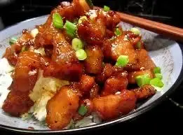 Cơm thịt kho tiêu - 40.000 ₫ tại Cơm Tấm Gia Bảo - Lê Văn Lương