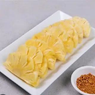 Thơm Tân Phước (hộp 350gr)  - 49.000 ₫ tại PONY FRUIT - Trái Cây Cắt Sẵn & Mì Trộn Indomie Cá Viên  - Đường 44