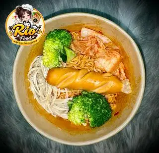 Hình ảnh Mì Trộn Xúc Xích