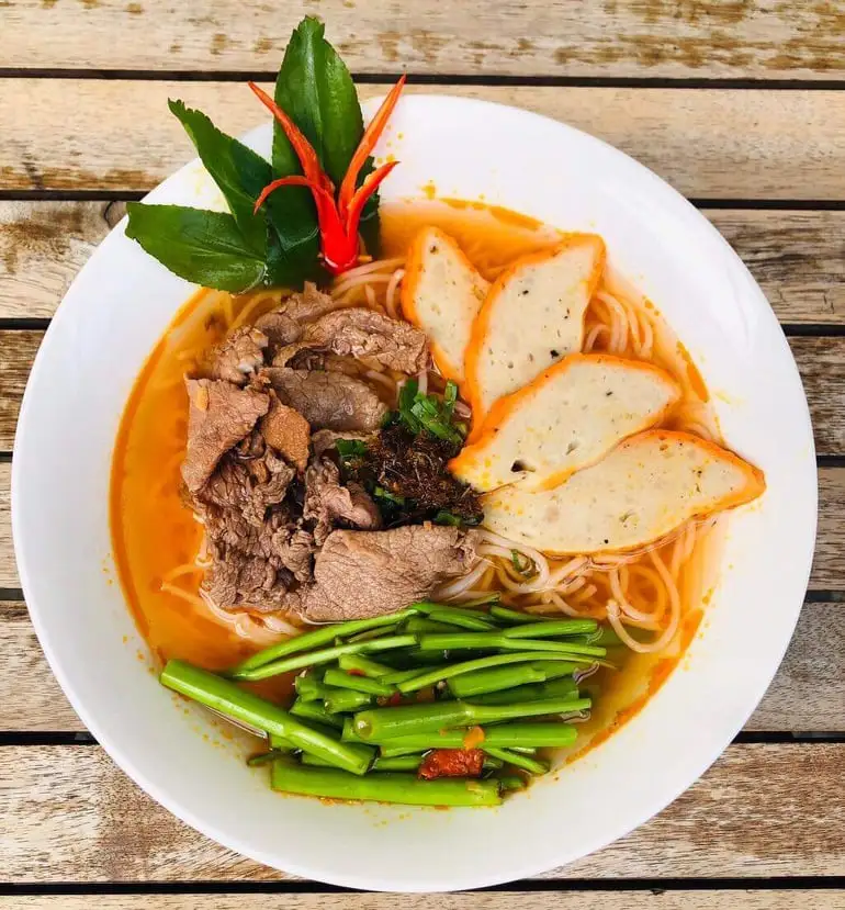 Hình ảnh Bún Thái Bò + Chả Cua