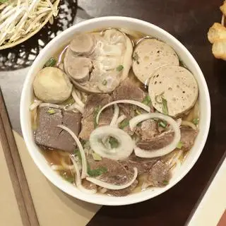 Hình ảnh Bún bò Huế truyền thống
