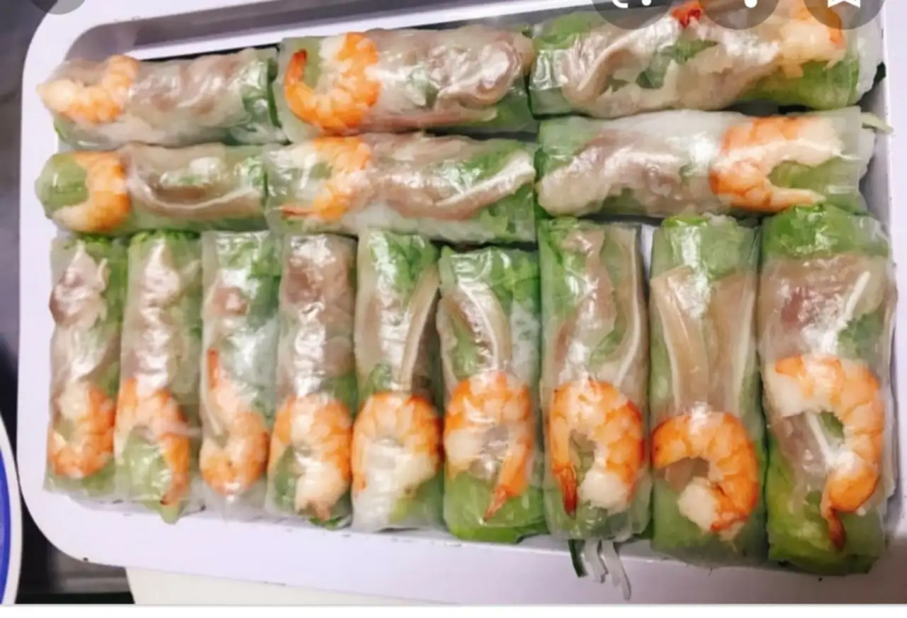 5 tôm tai  - 60.000 ₫ tại 2 Chị Em - Gỏi Cuốn & Cá Viên - Hoàng Sa