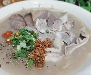 Cháo phèo non_cuống họng_thịt dải - 45.000 ₫ tại Cháo Lòng Gia Truyền Hà Nội - Tân Sơn Nhì