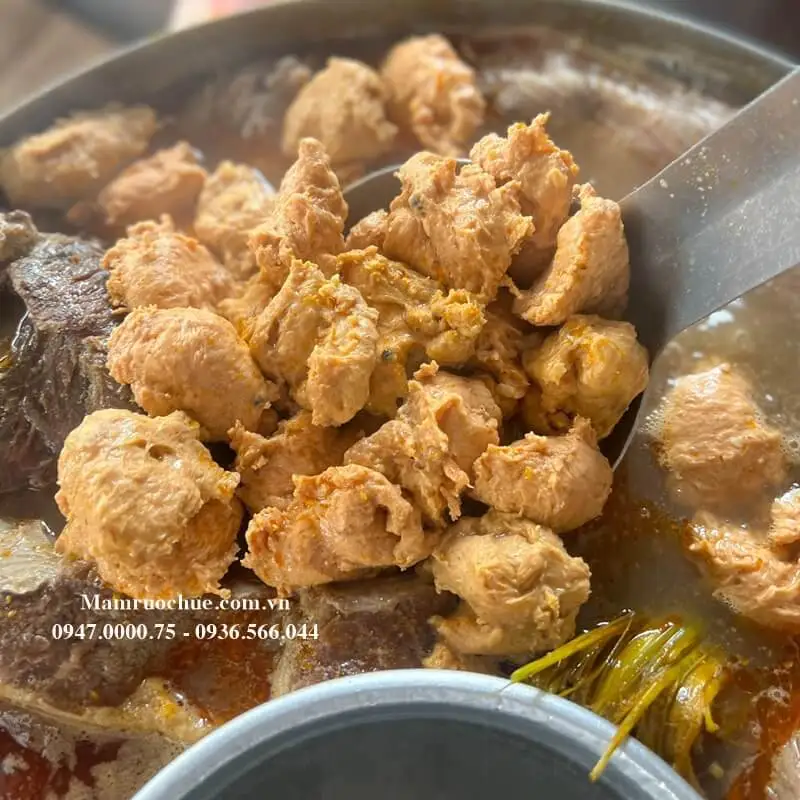 Chả cua - 5.000 ₫ tại Bún Bò Huế Cô Bê - Cư Xá Thanh Đa