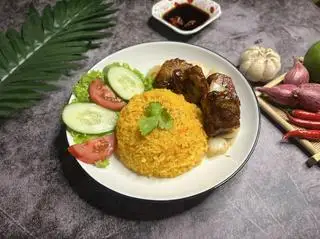 Hình ảnh Cơm sườn xào Quảng Đông