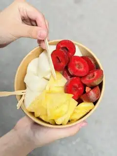 Hình ảnh Hoa quả gọt sẵn Mix