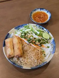 Bún chả giò chay - 50.000 ₫ tại Bếp Chay Phạm Hồng Phước - Cách Mạng Tháng Tám