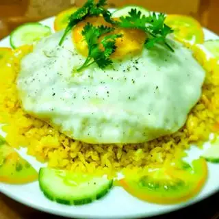 Cơm chiên chùm mền - 57.000 ₫ tại Cơm Cháy Kho Quẹt - Cơm Chiên & Mì Xào - Đường 50