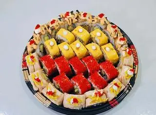 Hình ảnh Mix Maki 5