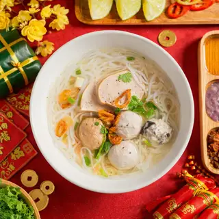 Hình ảnh bún mọc chả + bún cá thuờng
