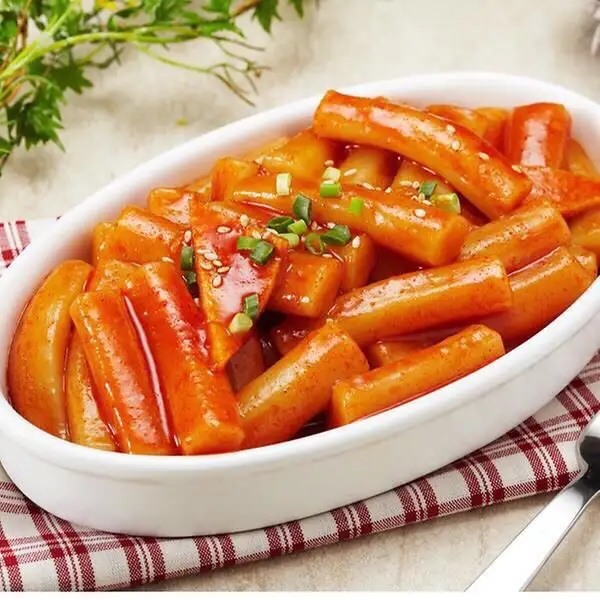Hình ảnh Tokbokki sốt cay 