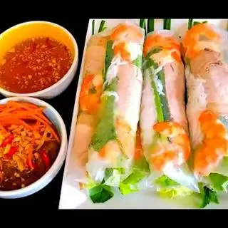 Gỏi Cuốn (đặc biệt) Tôm Thịt Nhiều chấm mắm nêm  - 16.000 ₫ tại Cô Liên - Gỏi Cuốn & Bò Bía - Bùi Thế Mỹ