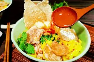 Hình ảnh Mì Quảng Thịt Heo