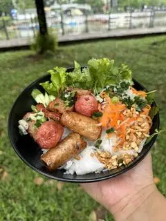 Bún Thập Cẩm (KHÔNG THỊT NƯỚNG) - 47.000 ₫ tại Bún Thịt Nướng Anh Bar - Trần Quý Cáp