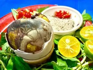 Hình ảnh Trứng Vịt Lộn