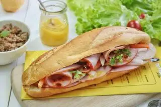Hình ảnh Bánh mì jambon heo