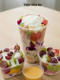 Hình ảnh Hoa Quả Dầm Sữa Chua