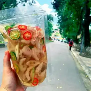 Hình ảnh Chân Gà Rút Xương Ngâm Sả Quất - 10 Chân