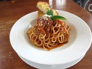 Bolognese - 156.000 ₫ tại Red Tomato - Sky Garden