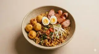 Hình ảnh Mì trộn thập cẩm 