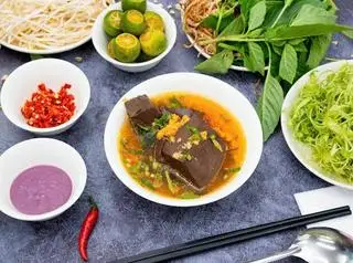 HUYẾT ĂN THÊM - 19.000 ₫ tại Gánh Bún Riêu Miền Tây - Cách Mạng Tháng 8
