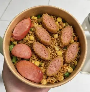 Hình ảnh Mì trộn Indomie nem chua