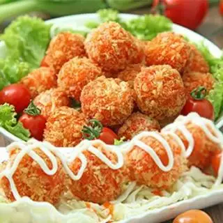 Cá viên mayonaise ( 3 viên ) - 15.000 ₫ tại Ăn Vặt Bông Ú - Đoàn Văn Bơ
