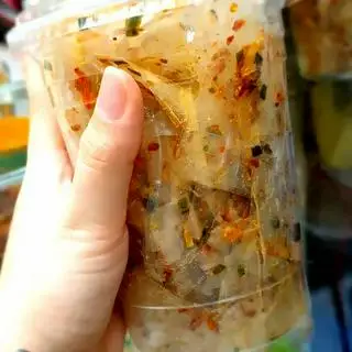 Bánh tráng hành - bỏ hộp - 19.000 ₫ tại Bánh Tráng Cô Tư - Chung Cư Trần Quang Diệu