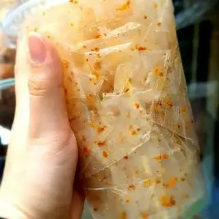 Bánh tráng muối tỏi - bỏ hộp - 19.000 ₫ tại Bánh Tráng Cô Tư - Chung Cư Trần Quang Diệu