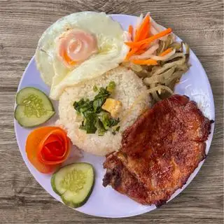 Cơm Tấm Sườn Trứng - 64.000 ₫ tại Cơm Tấm 555 - Sườn Bì Chả - Nguyễn Gia Trí