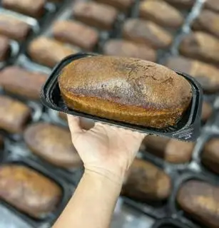 Hình ảnh Bánh bò nướng thốt nốt- nguyên ổ - kèm cốt dừa