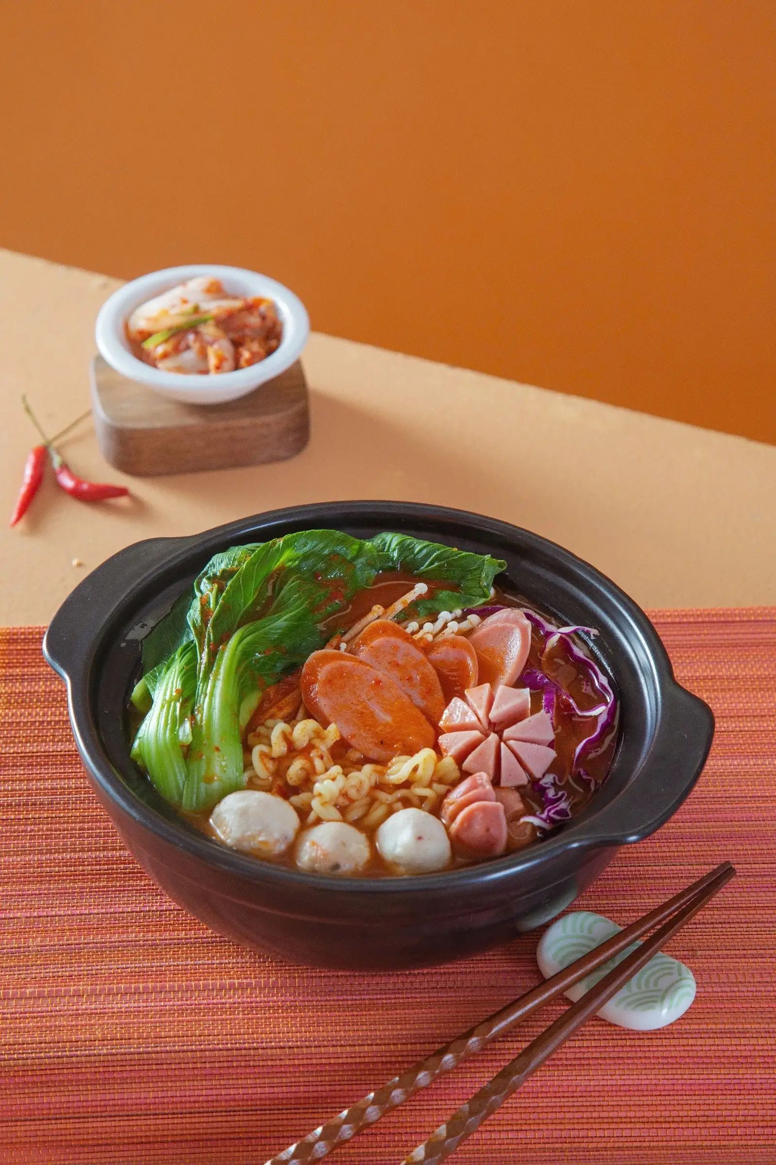 Hình ảnh Mỳ cay xúc xích