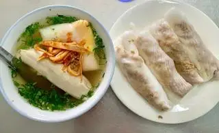 Hình ảnh 1 suất - 1 trứng - 1 giò - 4 bánh