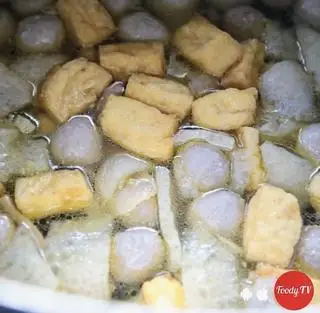 Thập cẩm bò viên ( size nhỏ ) - 58.000 ₫ tại Súp Cua Bong Bóng Cá Cô Lan- Lương Nhữ Học