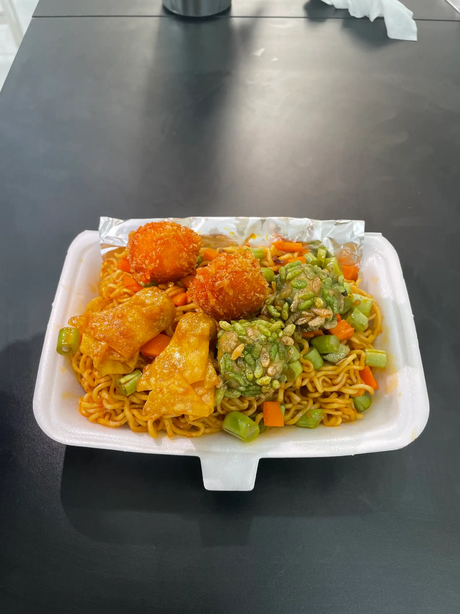 Mì trộn giao thông x2 mì - 65.000 ₫ tại Madame Food - Mì Trộn Indomie - Trần Hữu Trang