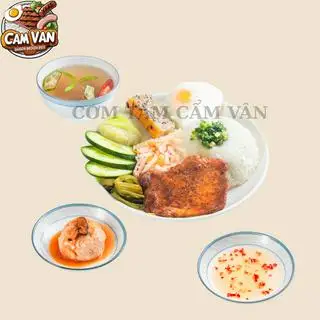 Hình ảnh Cơm Tấm Sườn Chả Xíu Mại Trứng Ốp