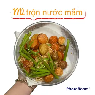 Mì trộn viên chiên nước mắm - 50.000 ₫ tại Cá Viên Chiên Sumi