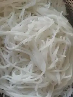 Hình ảnh Bún thêm 