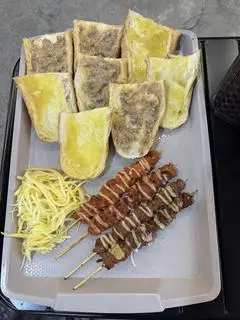 cháy cặp đôi - 119.000 ₫ tại Cháy - Bán Bánh Mì Cam - Nguyễn Hữu Thọ