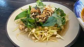Hình ảnh Gỏi gan bò