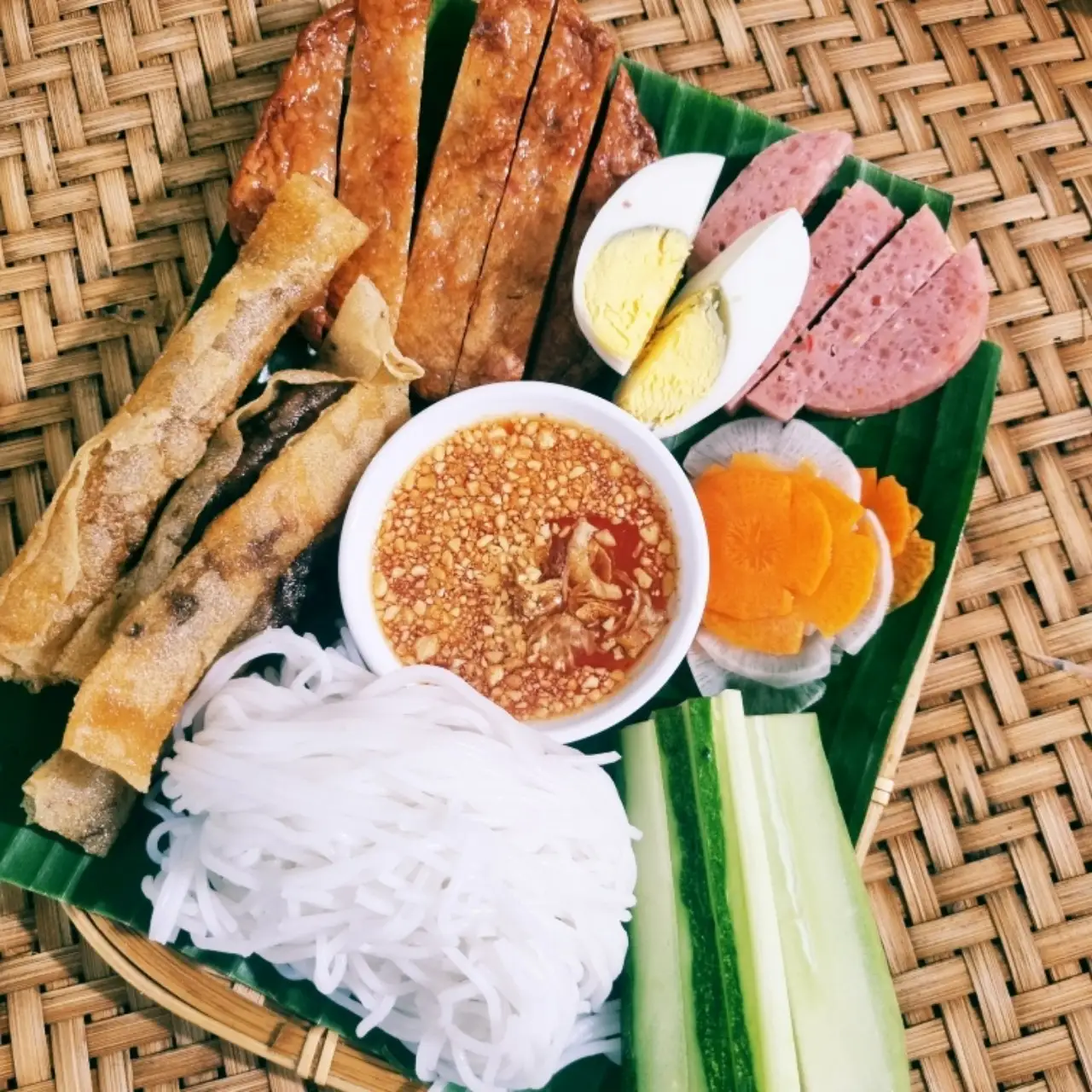Nem phần - 95.000 ₫ tại Phan Rang Quán 128 - Đặc Sản Miền Trung - Trường Sơn