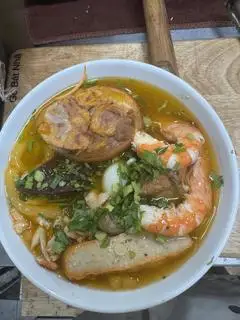 Hình ảnh Bánh canh cua đặc biệt