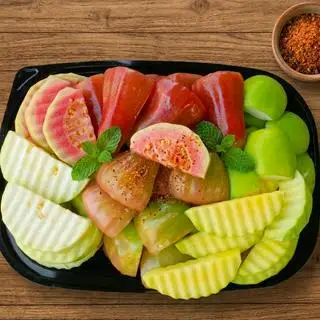 Tiệc tùng 4-5 người: MIX 6 loại 1.2kg (TẶNG 1 hộp trái cây)  - 114.000 ₫ tại TP Fruit - Trái Cây Gọt Sẵn - Hoàng Ngọc Phách