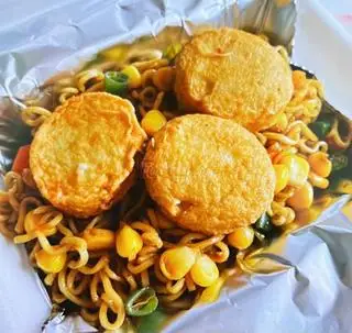 Hình ảnh Mì trộn đậu hũ phô mai