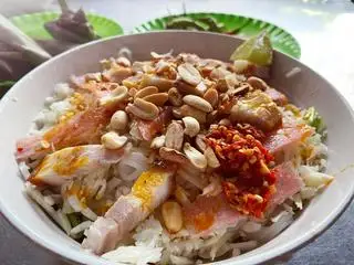 Hình ảnh Bún mắm nêm chả