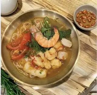 Bún Bà Dung - 75.000 ₫ tại Chả Bà Dung - Bún Thái, Mì Trộn, Hủ Tiếu - Đường Số 45