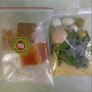 Set Btráng phơi sương muối tôm sate + 3 trứng  cút + 1 trứng gà vữa + xoài rau râm - 40.000 ₫ tại Bánh Tráng Tỏi Ớt 019 - Bùi Minh Trực